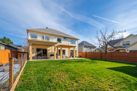 Tiny photo for 4584 Wolf Run Drive, Medford, OR 97504 (MLS # 220212562)