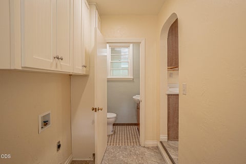 Tiny photo for 135 S Keene Way Drive, Medford, OR 97504 (MLS # 220222610)