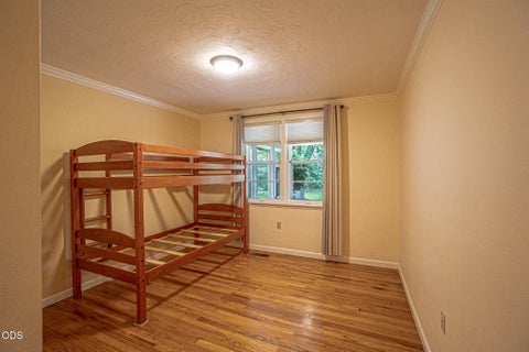 Tiny photo for 135 S Keene Way Drive, Medford, OR 97504 (MLS # 220222610)