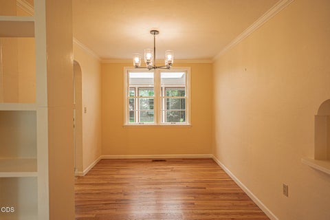Tiny photo for 135 S Keene Way Drive, Medford, OR 97504 (MLS # 220222610)