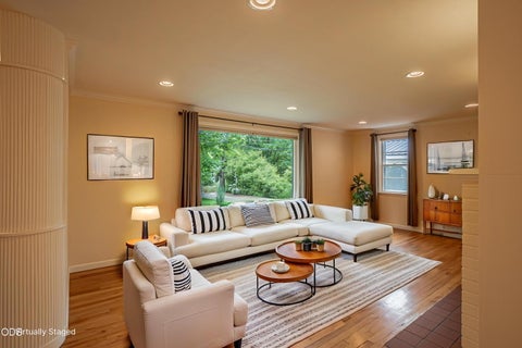 Tiny photo for 135 S Keene Way Drive, Medford, OR 97504 (MLS # 220222610)