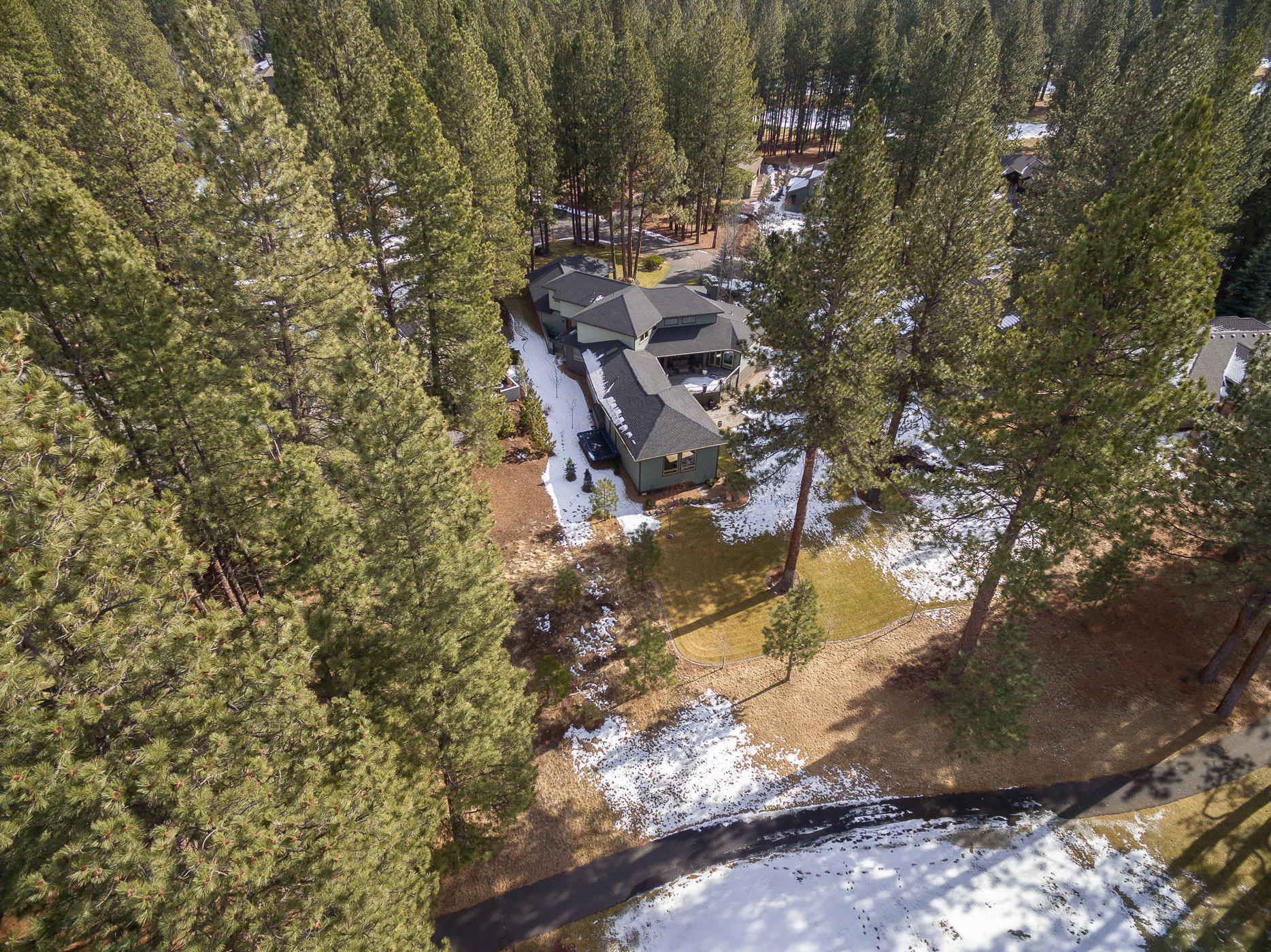 7th Mtn Golf Village - Residential