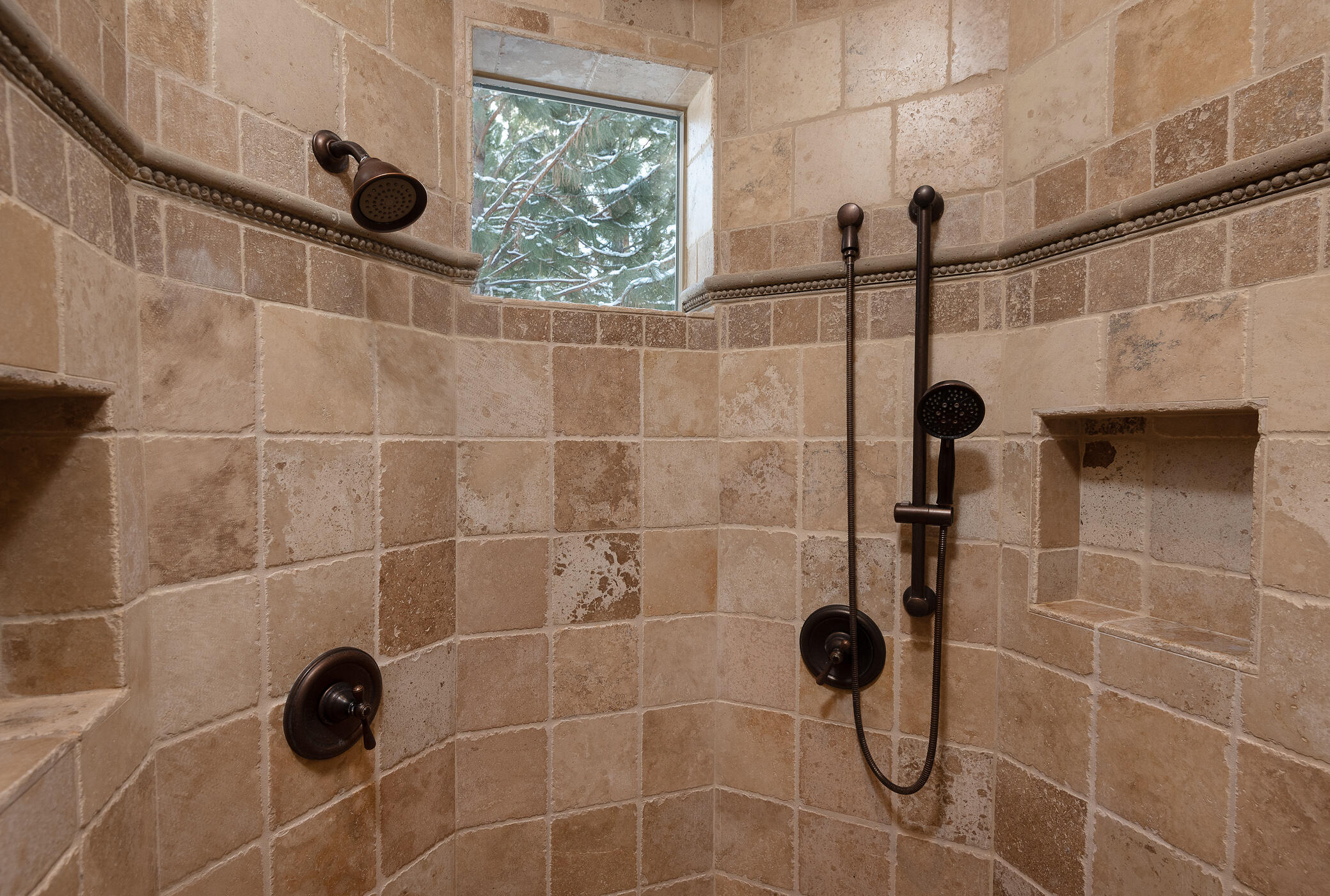 7th Mtn Golf Village - Residential