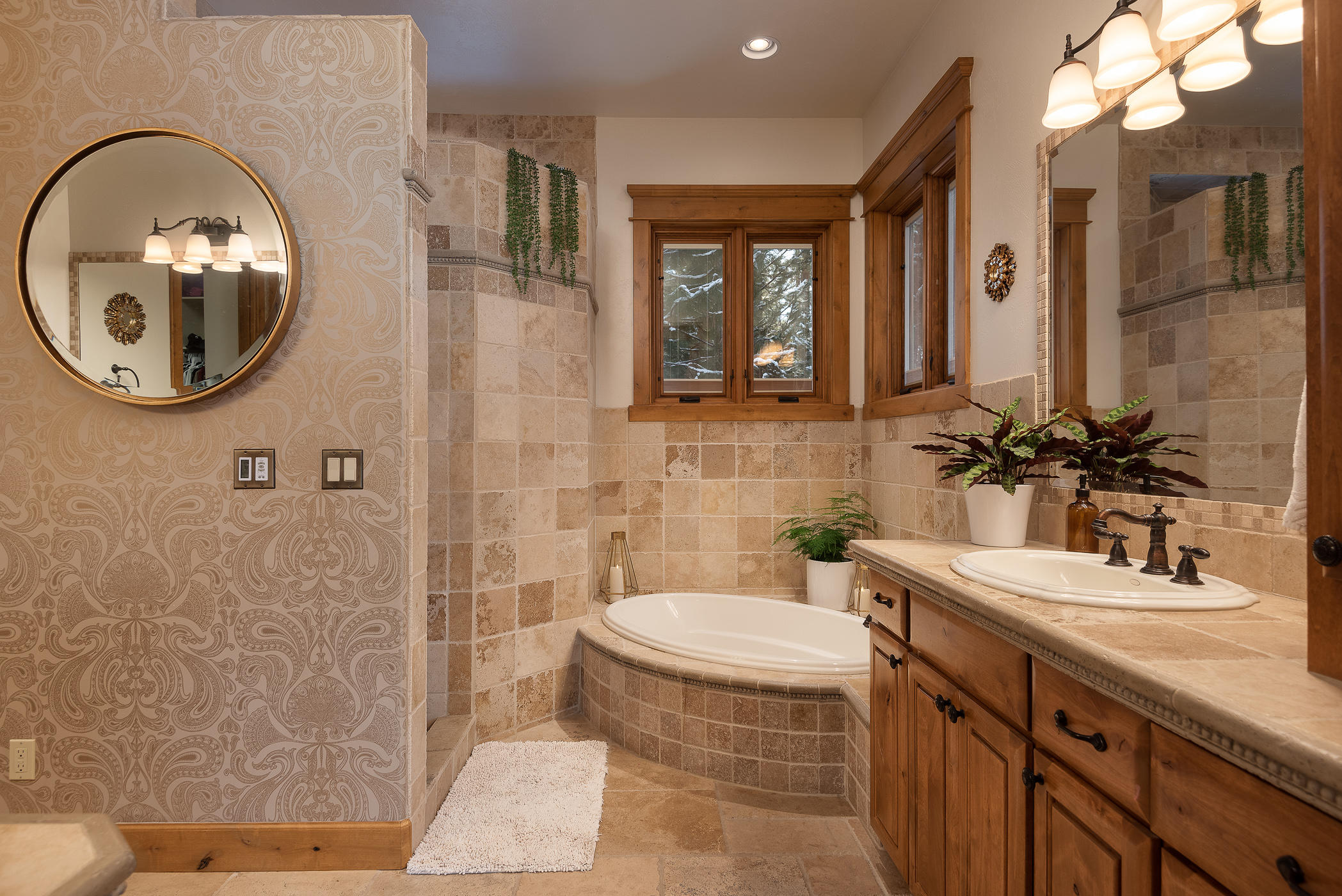 7th Mtn Golf Village - Residential