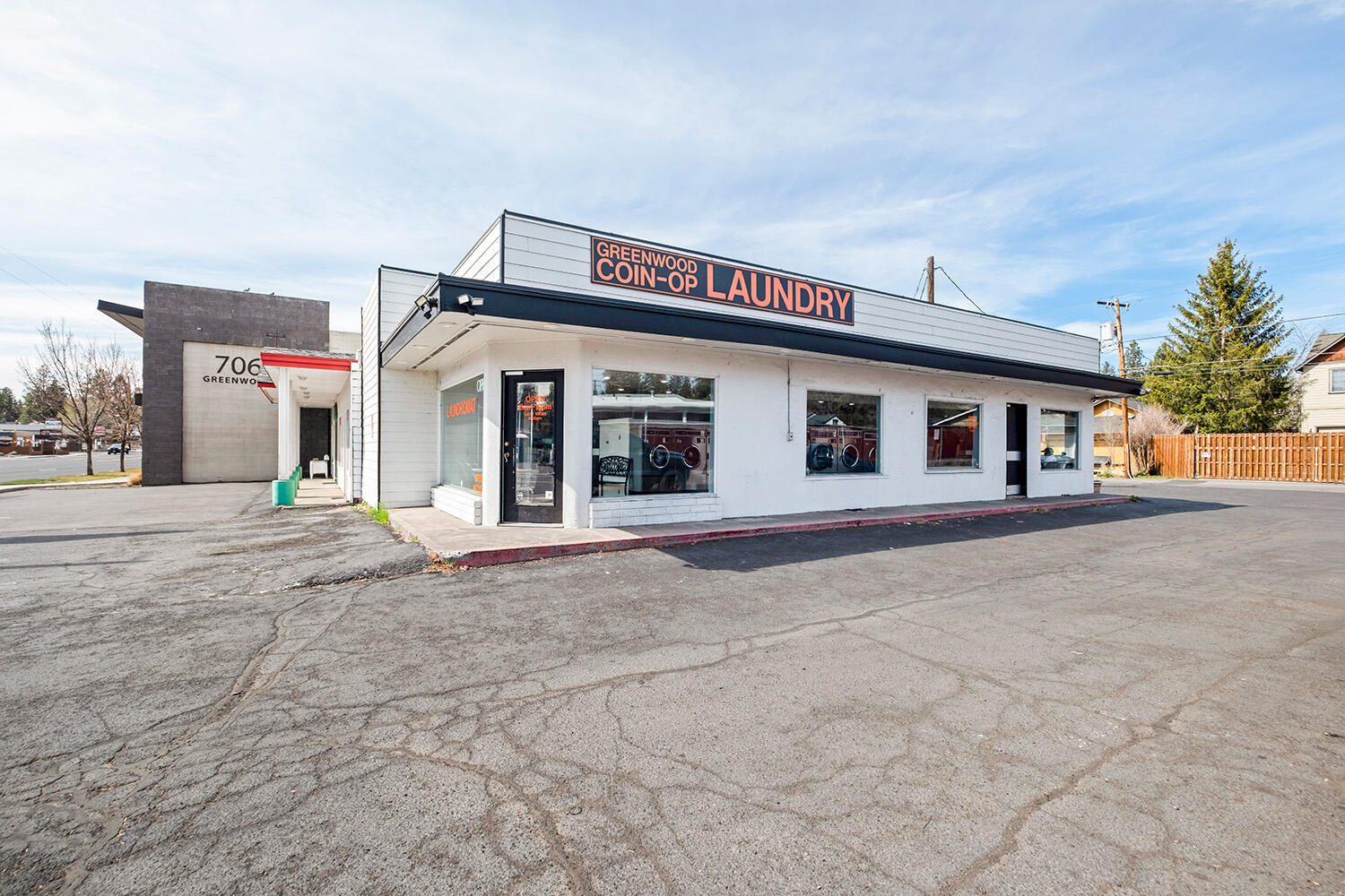 734 NE Greenwood Avenue