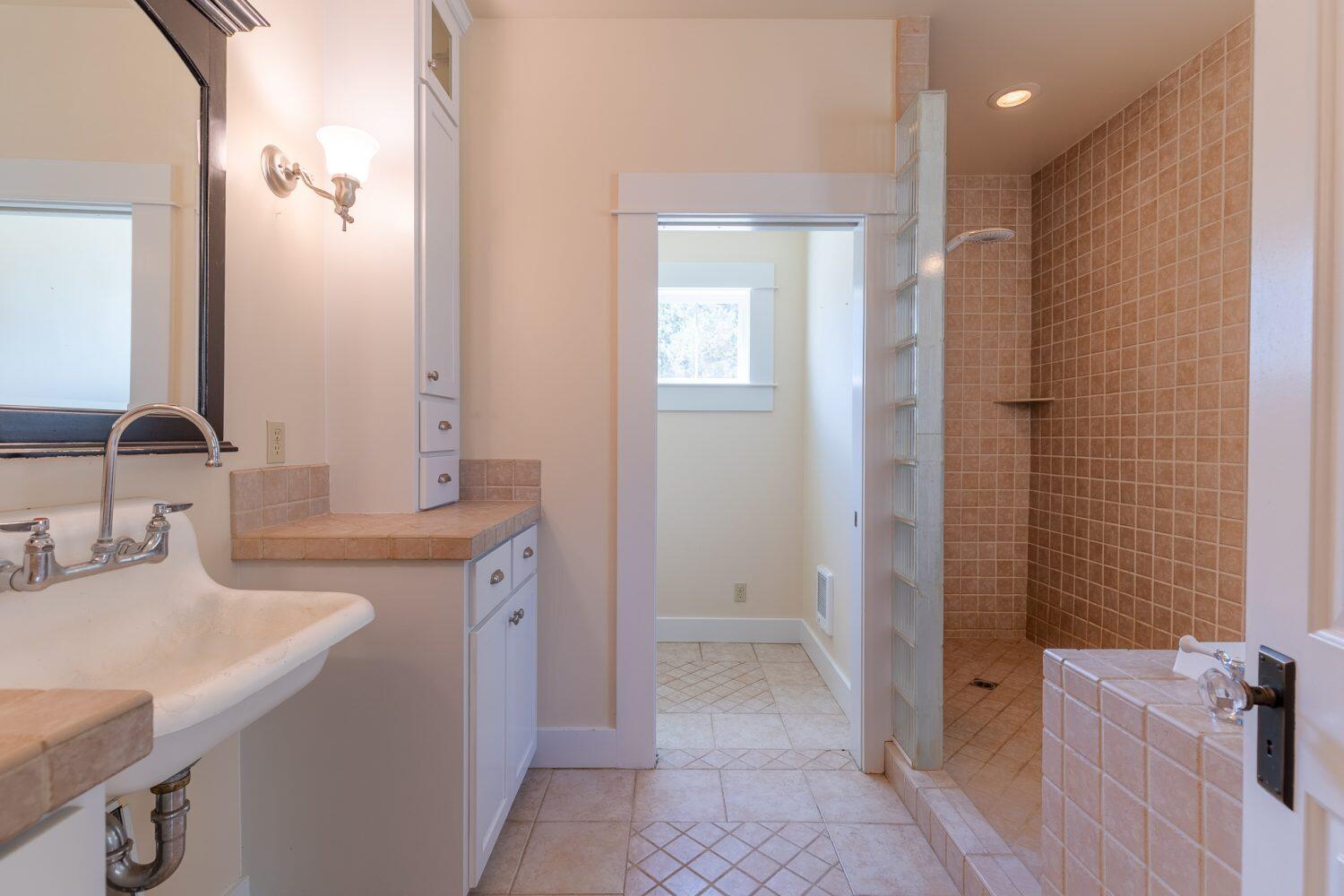 Silver Ridge Estates -First Addition - Residential