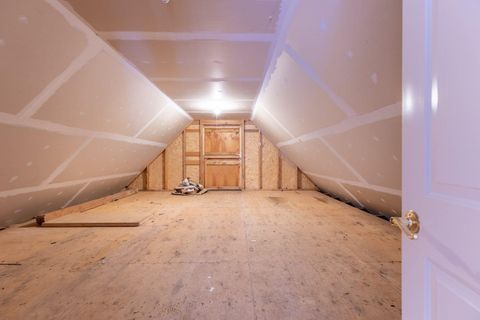 Tiny photo for 7140 Jake Road, Klamath Falls, OR 97601 (MLS # 220211995)