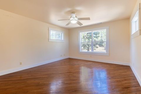 Tiny photo for 7140 Jake Road, Klamath Falls, OR 97601 (MLS # 220211995)