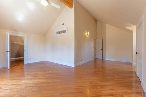 Tiny photo for 7140 Jake Road, Klamath Falls, OR 97601 (MLS # 220211995)