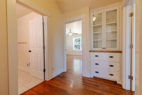 Tiny photo for 7140 Jake Road, Klamath Falls, OR 97601 (MLS # 220211995)