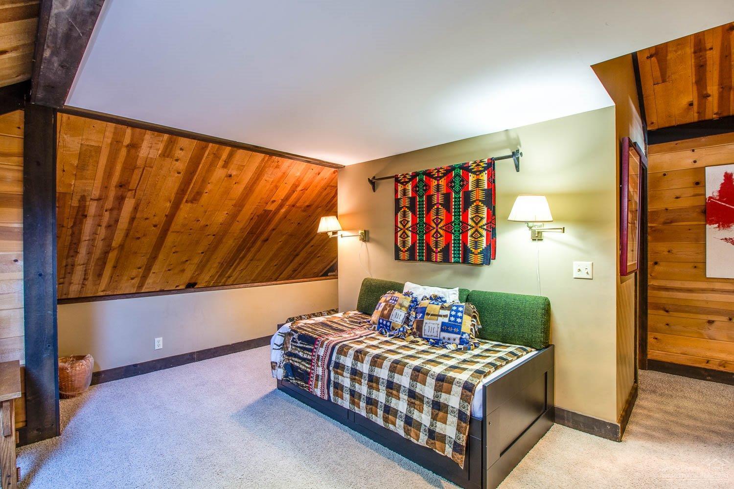 Polehouse - Residential