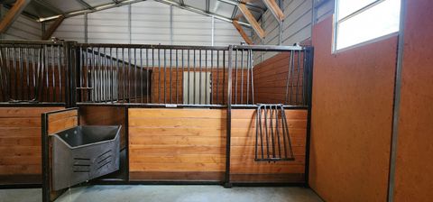 Tiny photo for 15730 Jackpine Road, La Pine, OR 97739 (MLS # 220217154)