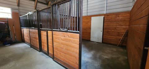 Tiny photo for 15730 Jackpine Road, La Pine, OR 97739 (MLS # 220217154)