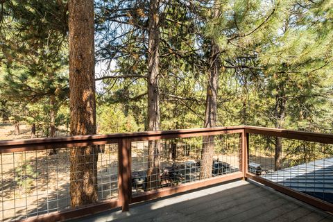 Tiny photo for 15730 Jackpine Road, La Pine, OR 97739 (MLS # 220217154)