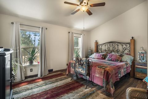 Tiny photo for 15730 Jackpine Road, La Pine, OR 97739 (MLS # 220217154)