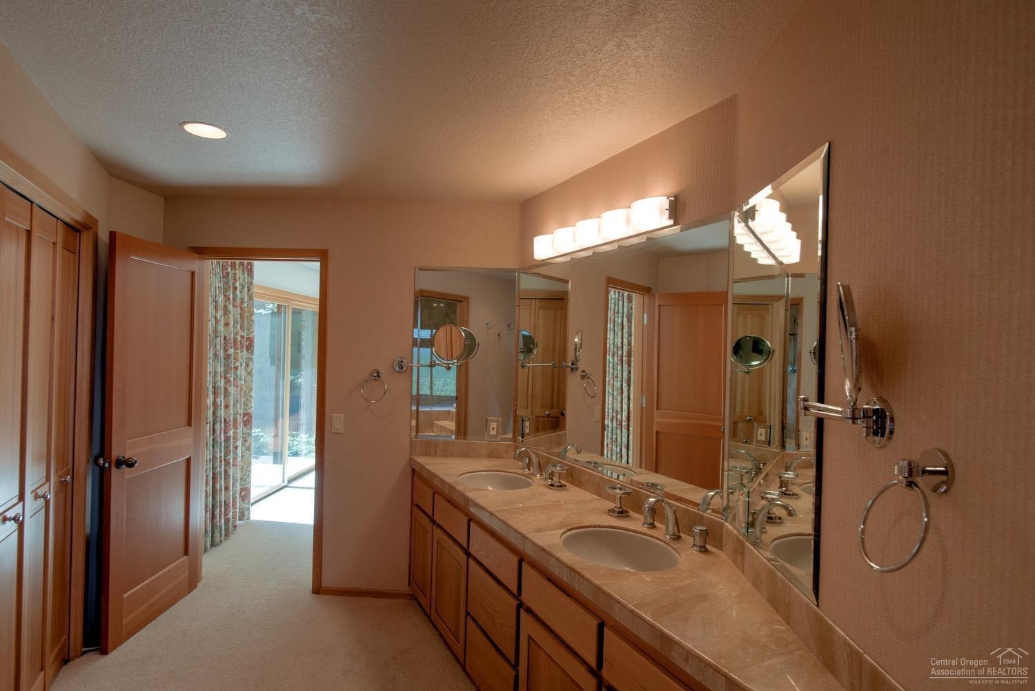 Awbrey Butte - Residential