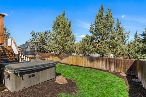 Tiny photo for 3773 SW Timber Avenue, Redmond, OR 97756 (MLS # 220219451)
