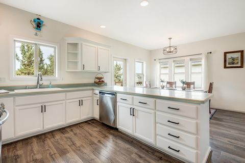 Tiny photo for 3773 SW Timber Avenue, Redmond, OR 97756 (MLS # 220219451)