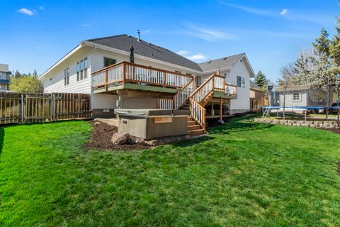 Tiny photo for 3773 SW Timber Avenue, Redmond, OR 97756 (MLS # 220219451)