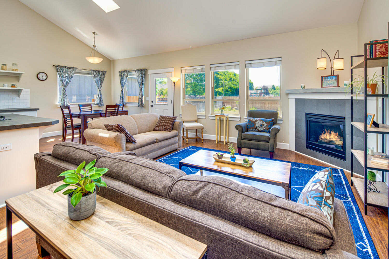 Bella Vista - Residential