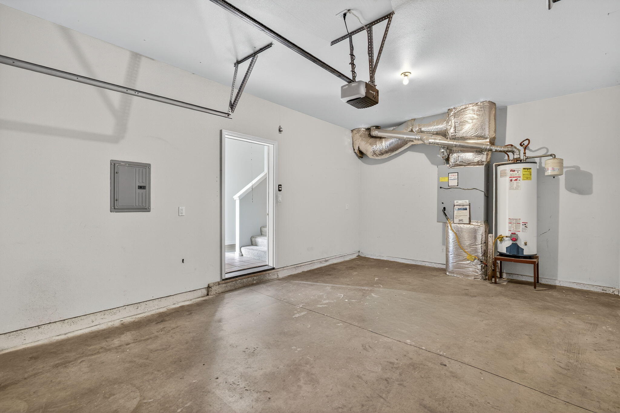 Three Sisters - Residential Income