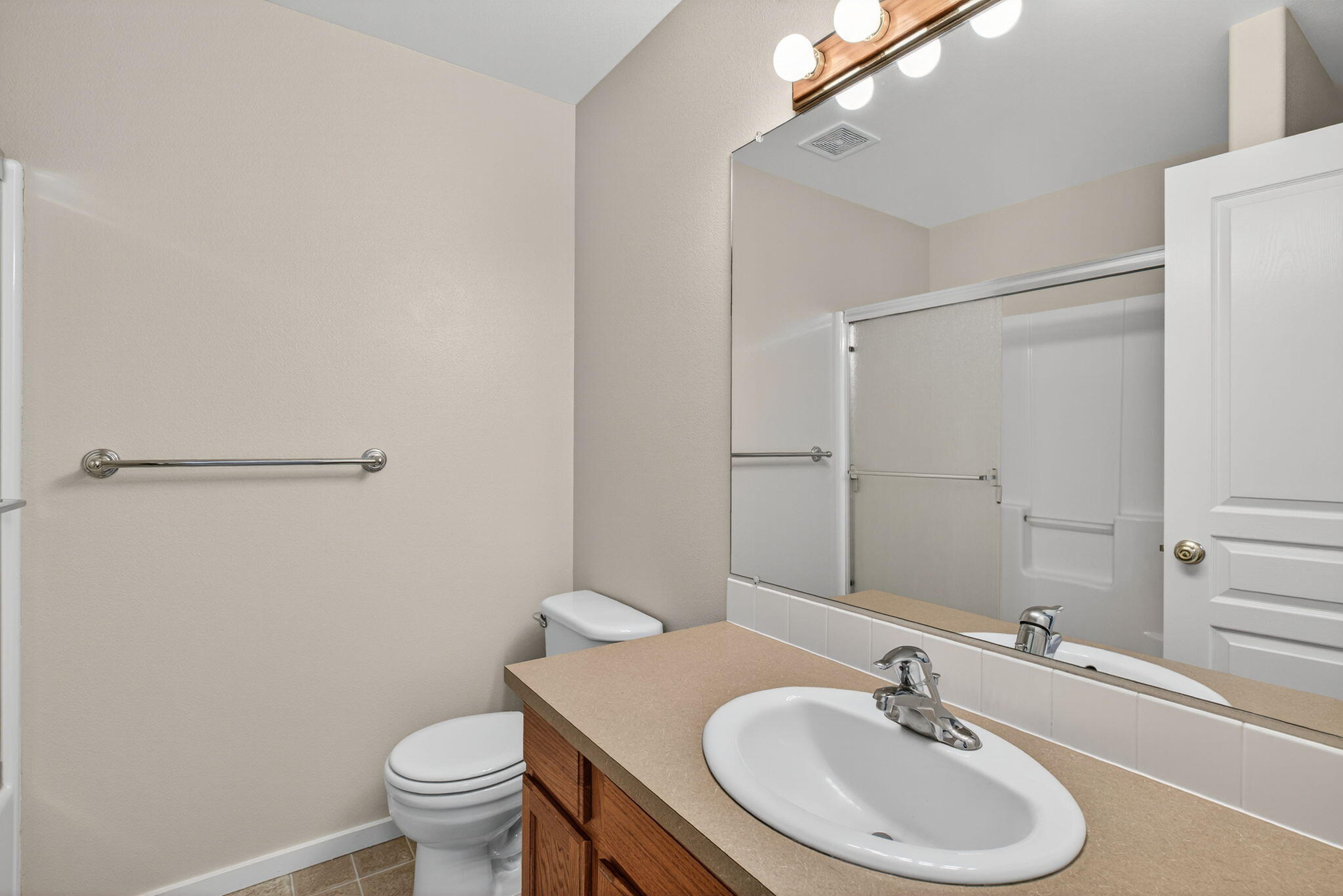 Three Sisters - Residential Income