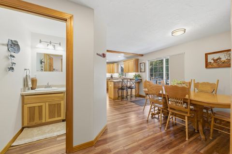 Tiny photo for 52384 Barberry Circle, La Pine, OR 97739 (MLS # 220213313)