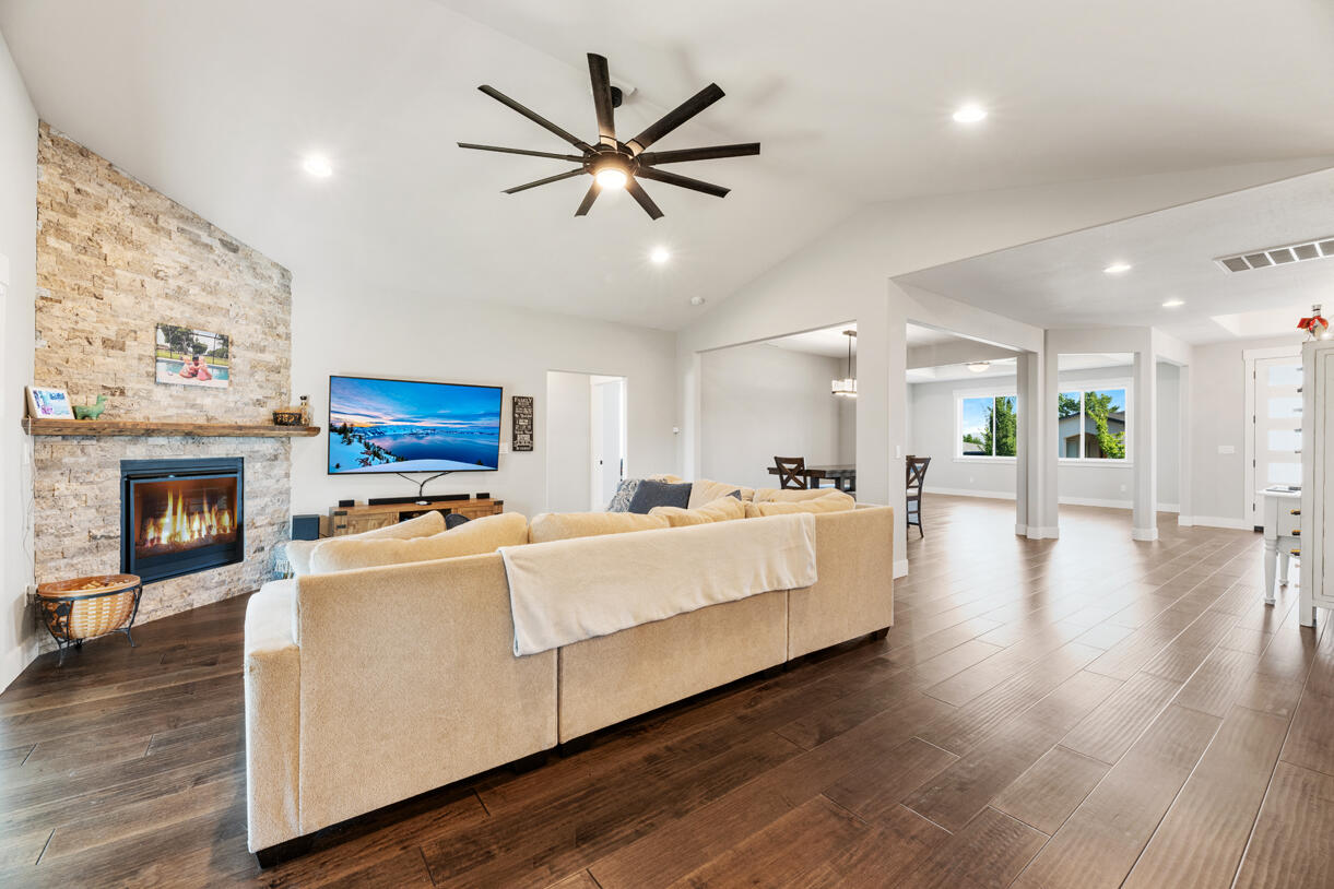 High Cedars At Cedar Landing, Phase 5a - Residential