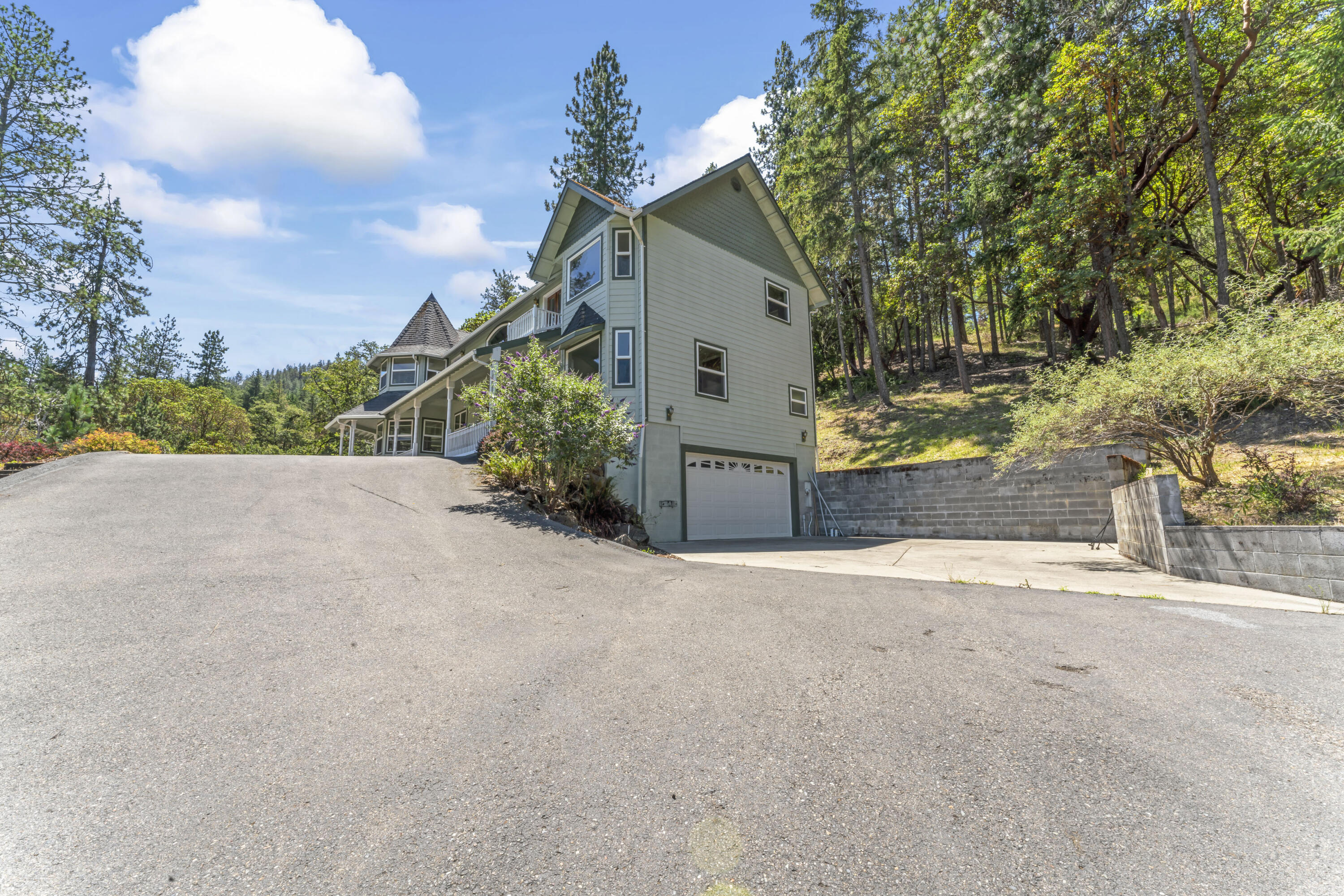 Bushnell Estates Subdivision - Residential