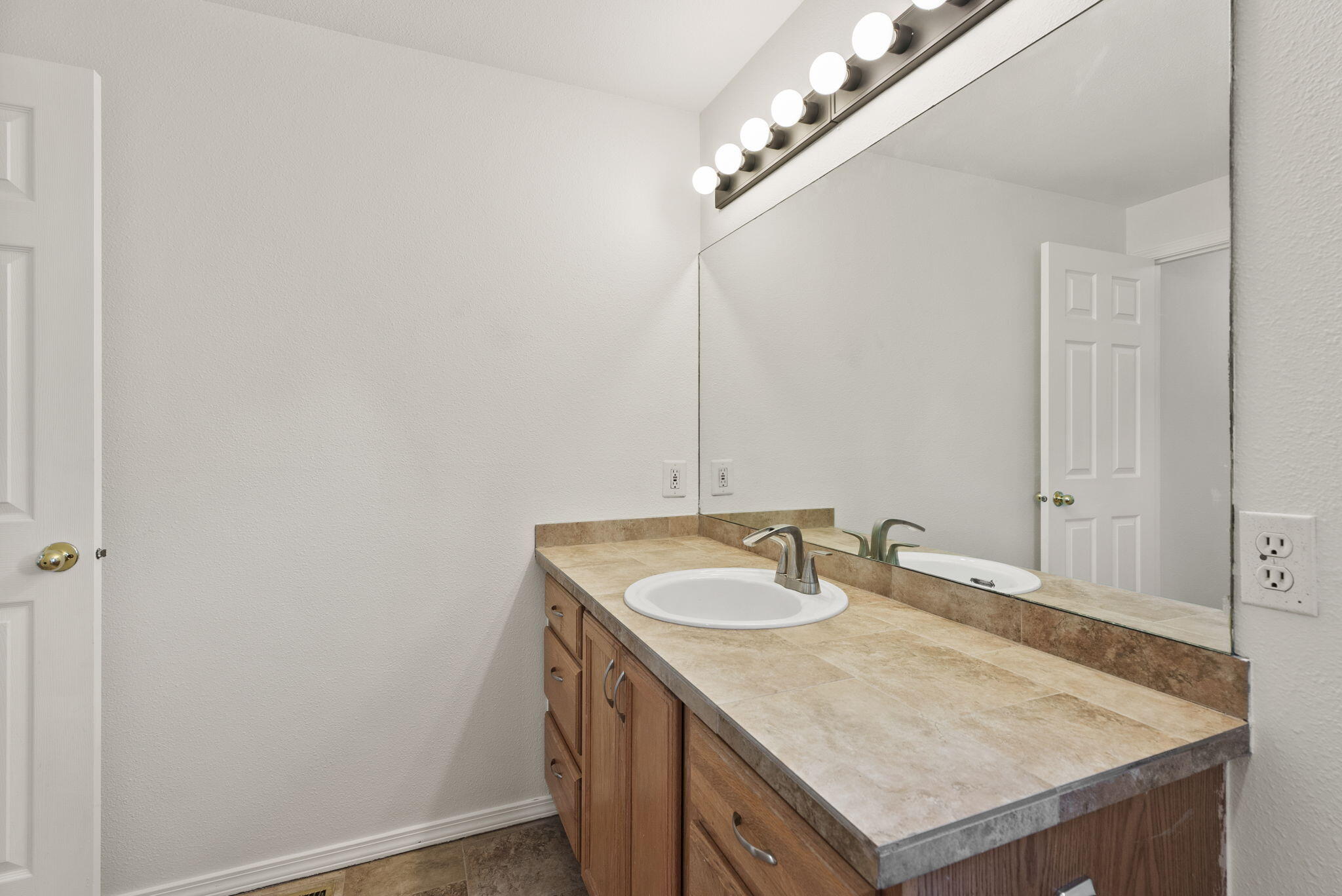 Elkhorn Estates - Residential