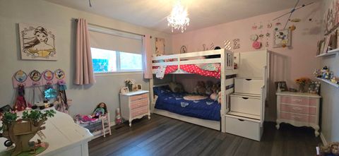 Tiny photo for 164 Peach Street, Klamath Falls, OR 97601 (MLS # 220215475)