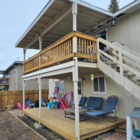 Tiny photo for 164 Peach Street, Klamath Falls, OR 97601 (MLS # 220215475)