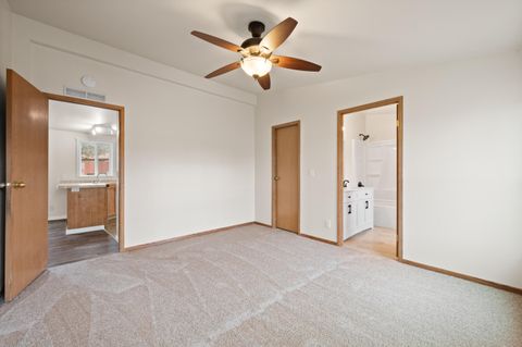 Tiny photo for 682 SE 10th Street, Madras, OR 97741 (MLS # 220214314)