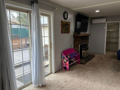 Tiny photo for 522 Van Ness Avenue, Klamath Falls, OR 97601 (MLS # 220213848)