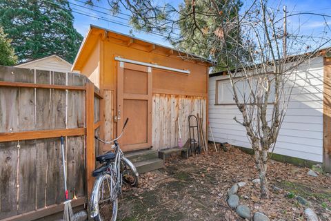 Tiny photo for 840 B Street, Ashland, OR 97520 (MLS # 220214974)