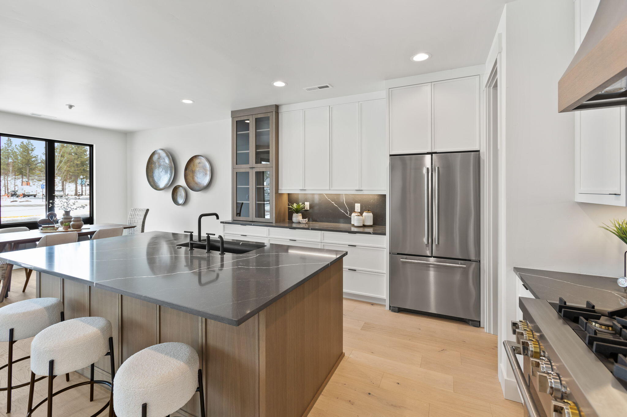 1142 NW Ochoa Drive