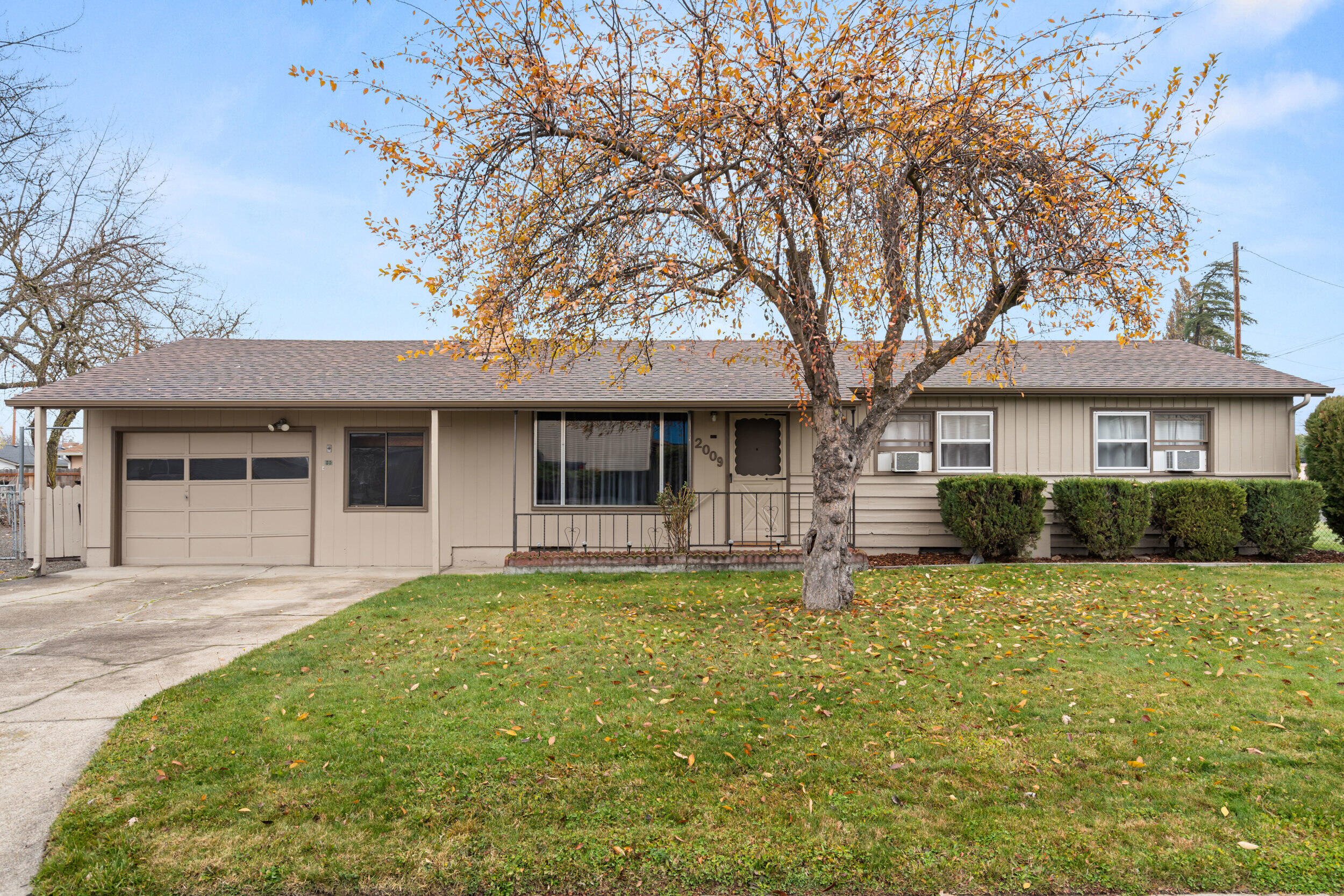 Grandview Unit No 1 - Residential