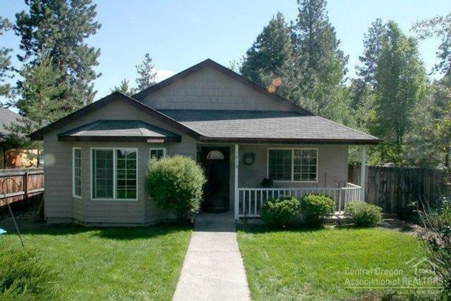 In demand west side single level cottage/bungalow with amazing location in the heart of it all. Breweries, Shops, Eateries and the Deschutes river just blocks away and close to downtown and Old Mill, COCC & OSU/Cascades proposed campus, trails and Off-leash Dog Park! New large deck for BBQing, entertaining and relaxing. Sprinklered front & back & fully fenced backyard. Double garage with alley access. Enjoy all the west side has to offer. It's all about location!