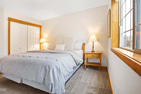 Tiny photo for 60814 Sawtooth Mountain Lane, Bend, OR 97702 (MLS # 220227131)
