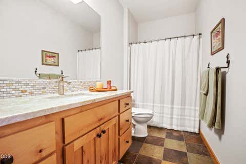 Tiny photo for 60814 Sawtooth Mountain Lane, Bend, OR 97702 (MLS # 220227131)