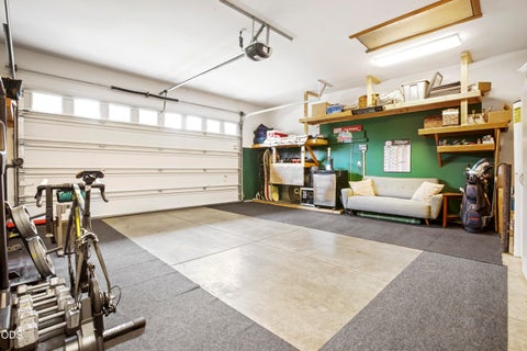 Tiny photo for 60814 Sawtooth Mountain Lane, Bend, OR 97702 (MLS # 220227131)
