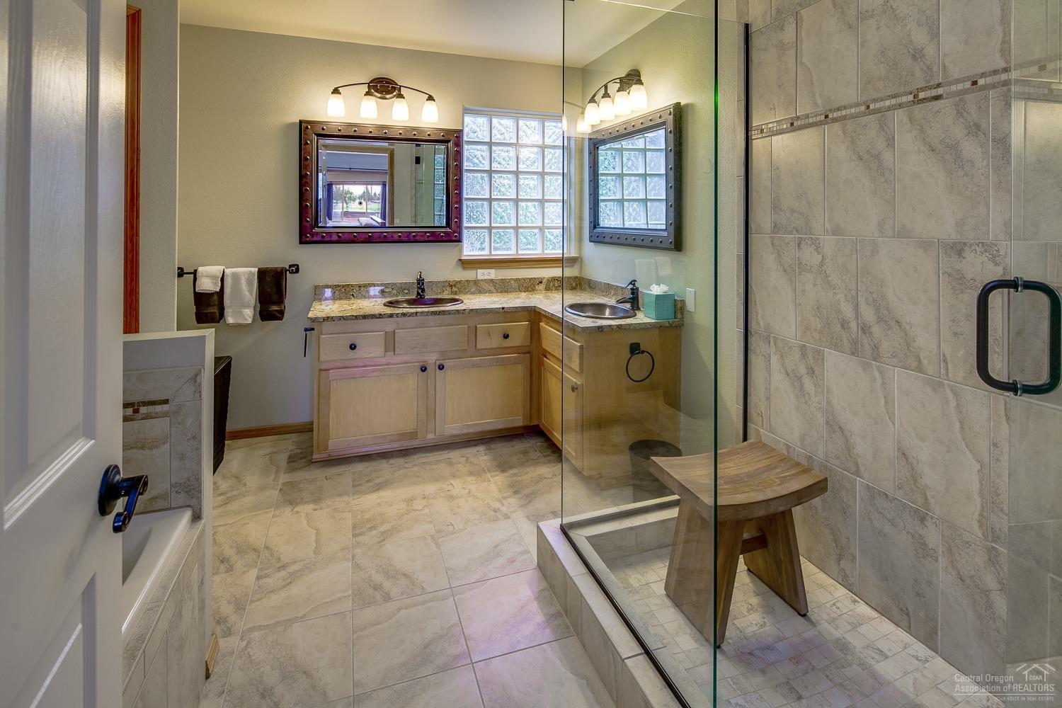 Eagle Crest - Residential