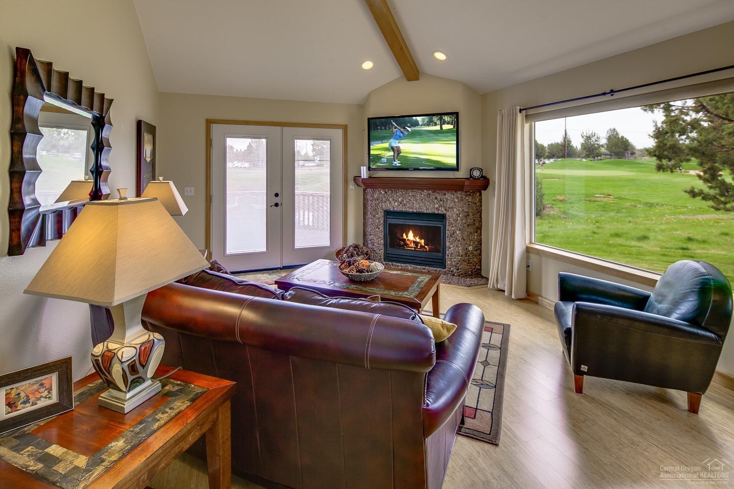 Eagle Crest - Residential