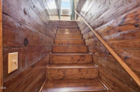 Tiny photo for 340 7th Street, Rogue River, OR 97537 (MLS # 220226899)
