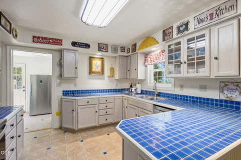 Tiny photo for 340 7th Street, Rogue River, OR 97537 (MLS # 220226899)