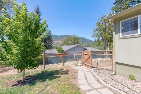 Tiny photo for 340 7th Street, Rogue River, OR 97537 (MLS # 220226899)