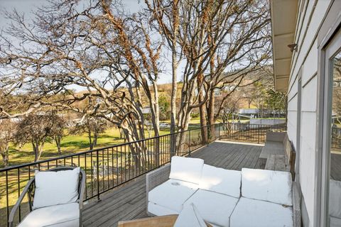 Tiny photo for 3320 N Foothill Road, Medford, OR 97504 (MLS # 220215142)