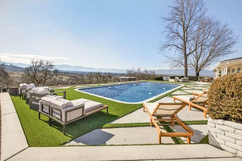 Tiny photo for 3320 N Foothill Road, Medford, OR 97504 (MLS # 220215142)