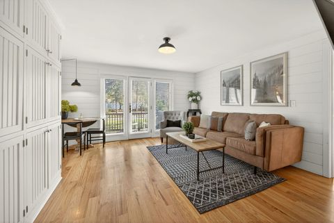 Tiny photo for 3320 N Foothill Road, Medford, OR 97504 (MLS # 220215142)