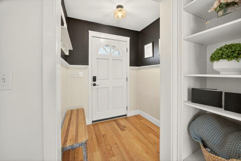 Tiny photo for 3320 N Foothill Road, Medford, OR 97504 (MLS # 220215142)